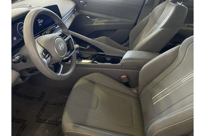 $22991 : Hyundai ELANTRA Hybrid 2024 image 9