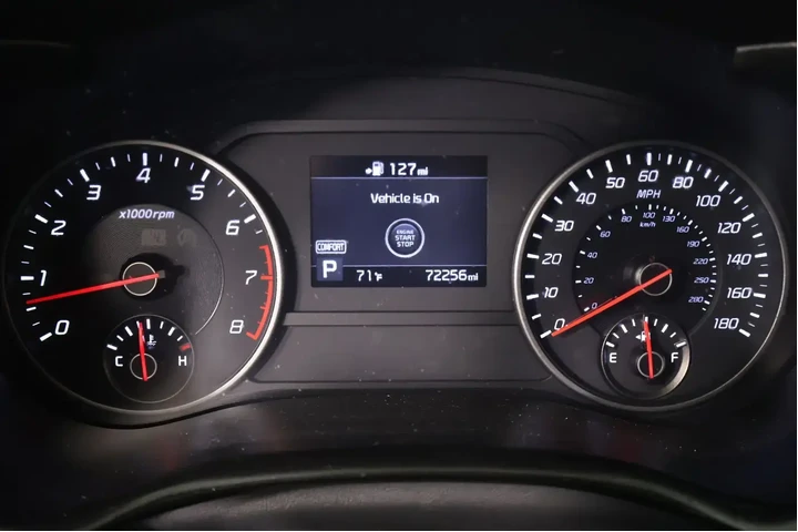$26479 : Kia Stinger 2021 GT 4dr Seda image 1