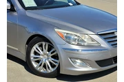 $8998 : Hyundai Genesis 2012 4.6L V8 thumbnail