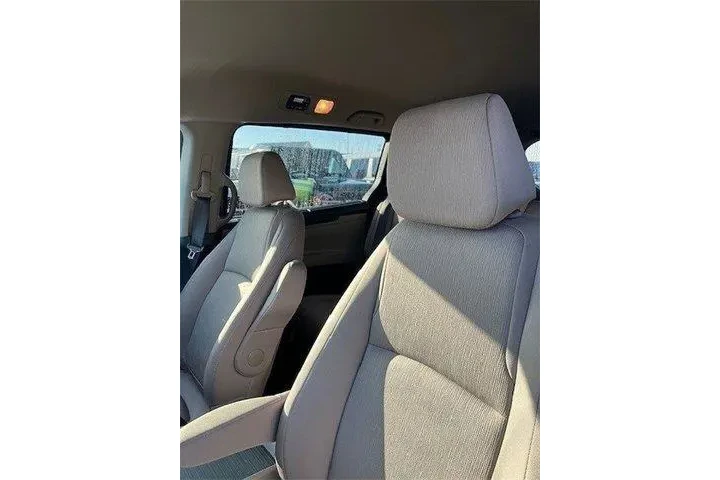 $29740 : Honda Odyssey 2022 EX 4dr Mi image 5