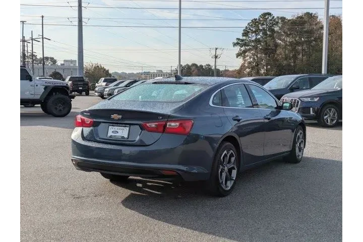 $18995 : Chevrolet Malibu 2024 LT 4dr image 5
