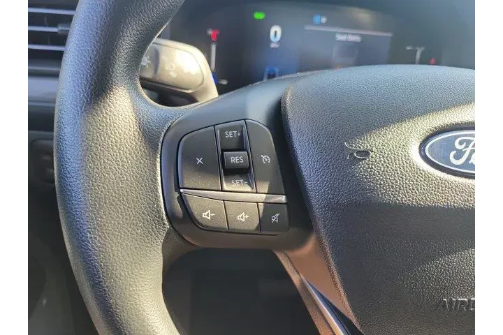 $29840 : Ford Maverick 2025 XL 4dr Su image 5