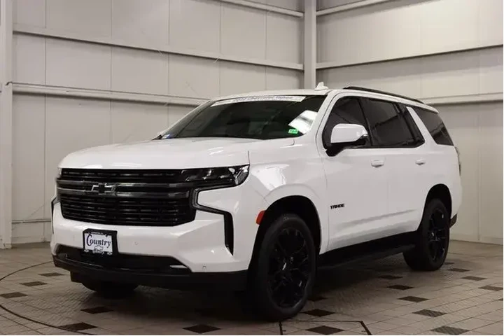 $55500 : Chevrolet Tahoe 2022 4x4 RST image 3
