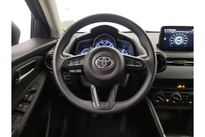 $14998 : Toyota Yaris 2019 L 4dr Seda image 10