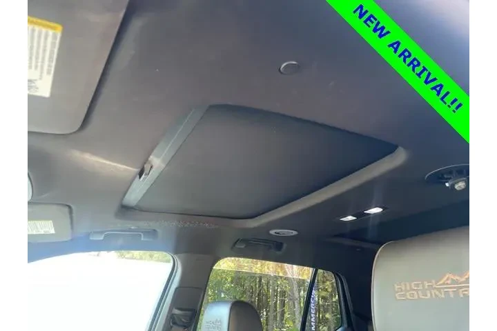 $33939 : Chevrolet Traverse 2023 High image 6