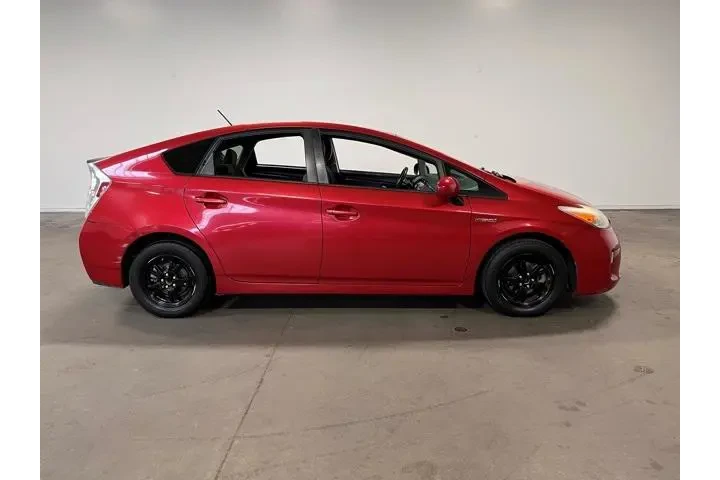 $10917 : Toyota Prius 2013 image 2