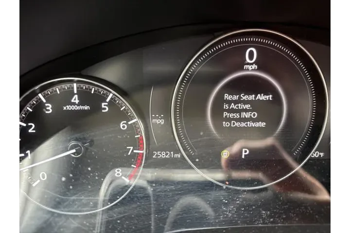 $20441 : Mazda Mazda3 Sedan 2024 2.5 image 8