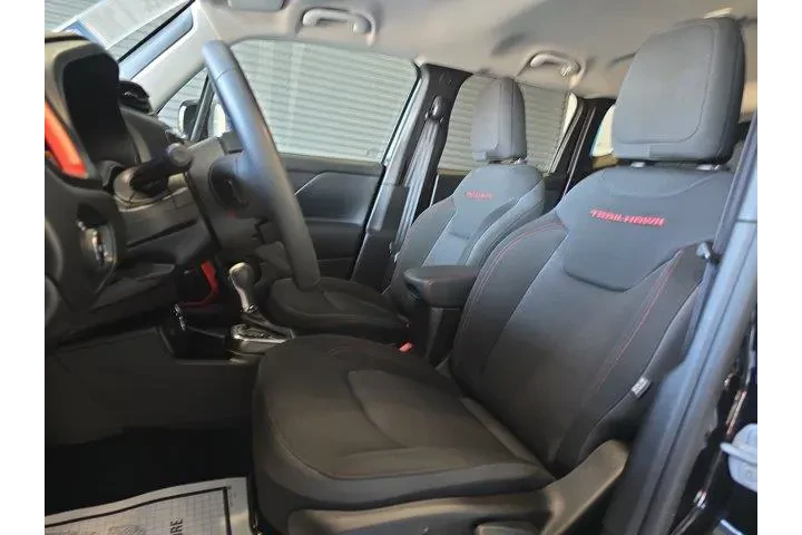 $25999 : Jeep Renegade 2023 4x4 Trail image 5