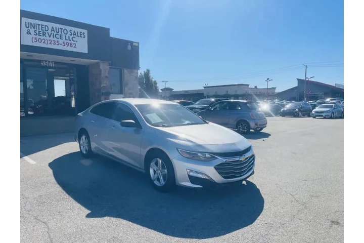 $6999 : 2019 Malibu LS image 9