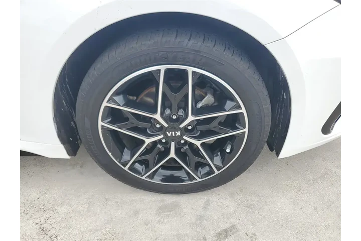 $15849 : Kia Optima 2020 S 4dr Sedan image 4