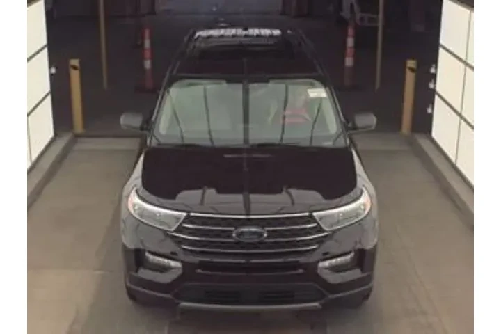 $33955 : Ford Explorer 2022 AWD XLT 4 image 6