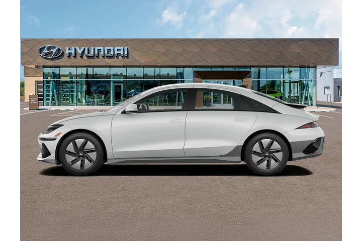 $22995 : Hyundai IONIQ 6 2024 SE 4dr image 3