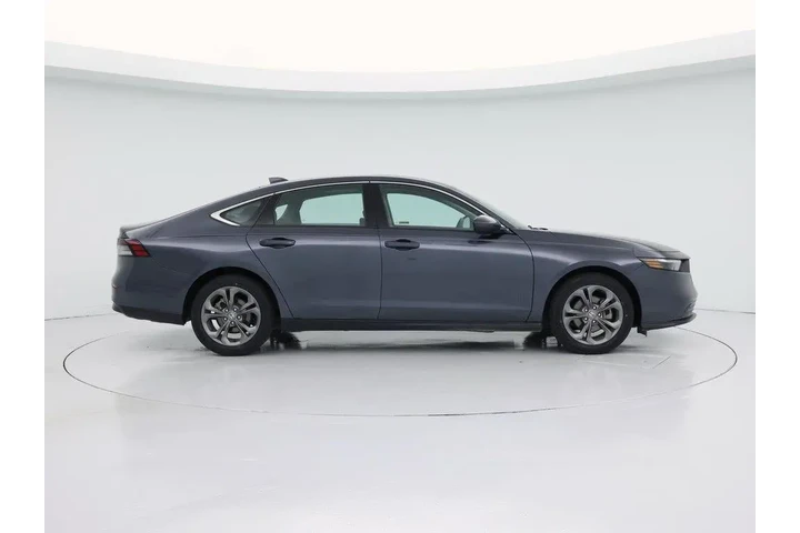 $25998 : Honda Accord 2023 EX 4dr Sed image 7
