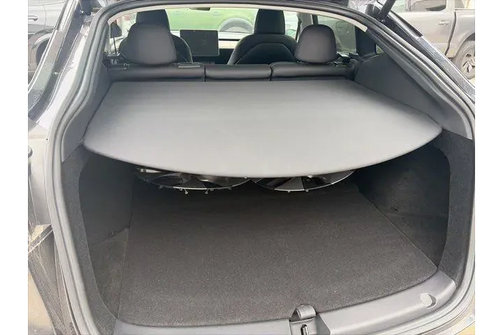 $38085 : Tesla Model Y 2024 AWD Long image 7