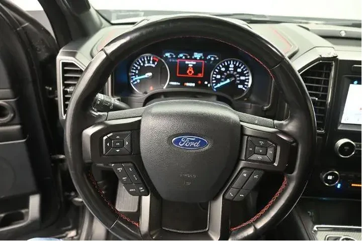 $29988 : Ford Expedition 2019 4x2 Lim image 6
