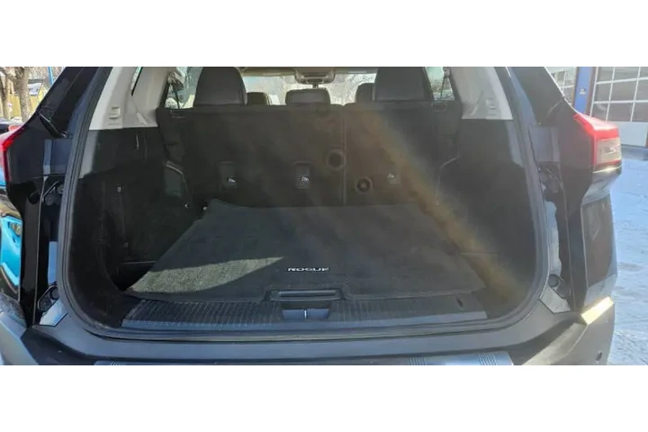 $19990 : 2023 Rogue SV image 8