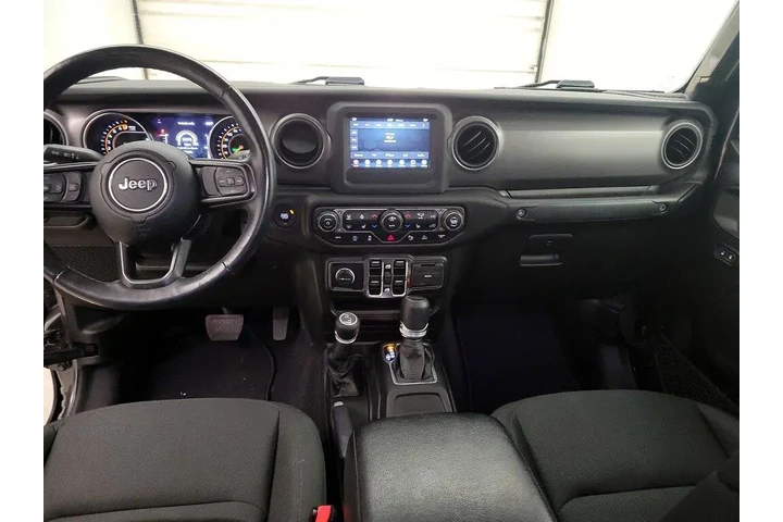 $30998 : Jeep Gladiator 2021 4x4 Spor image 9