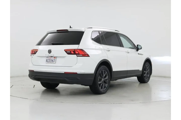 $21998 : Volkswagen Tiguan 2022 SE 4d image 8