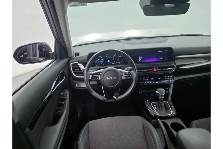 $22998 : Kia Seltos 2024 AWD X-Line 4 image 9