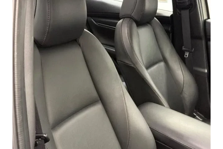 $20000 : Mazda Mazda3 Sedan 2023 2.5 image 9