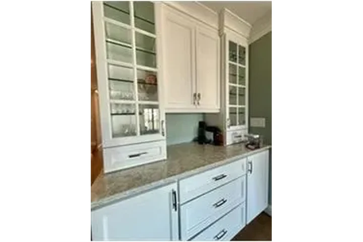 $5700 : Rental property with 3 bedro image 9