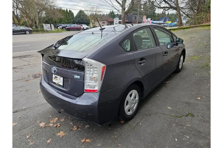 $6999 : 2010 Prius III image 6