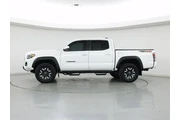 $38998 : Toyota Tacoma 2022 4x4 TRD P thumbnail