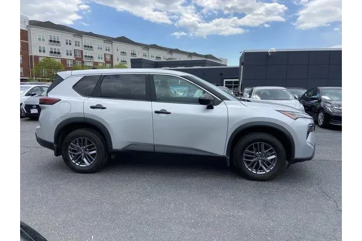 $20487 : Nissan Rogue 2025 AWD S 4dr image 5
