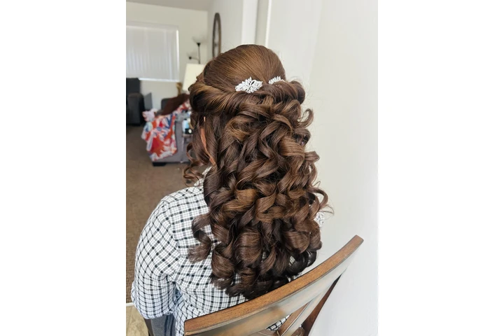 $MAQUILLAJE$50PEINADOS$50 image 7