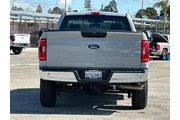 $38670 : Ford F-150 2023 4x4 XL 2dr R thumbnail