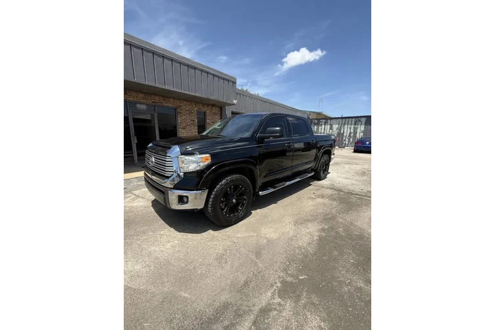 $19995 : 2016 Tundra SR5 image 4