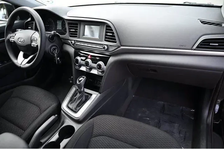 $11164 : Hyundai ELANTRA 2019 SE 4dr image 7