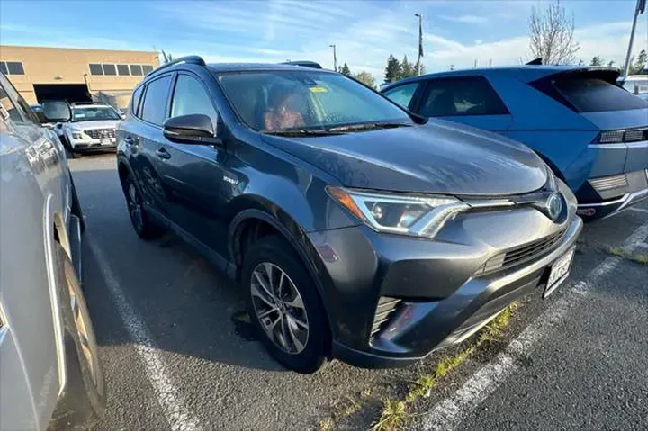 $23990 : Toyota RAV4 Hybrid 2018 AWD image 2