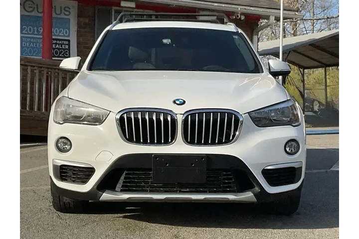 $12985 : BMW X1 2018 AWD xDrive28i 4d image 1
