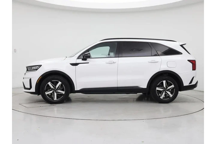 $27998 : Kia Sorento 2023 S 4dr SUV image 3