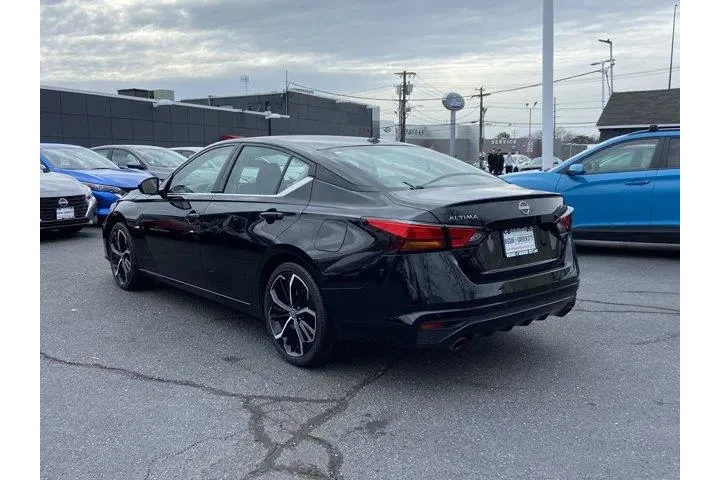 $21050 : Nissan Altima 2025 2.5 SR 4d image 6