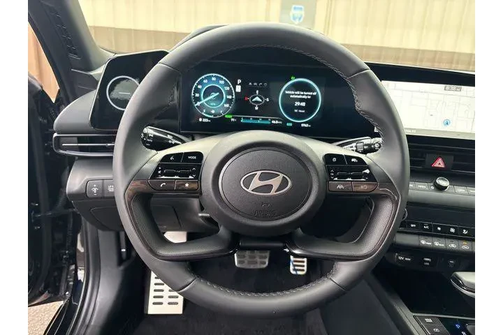 $29280 : Hyundai ELANTRA Hybrid 2025 image 7