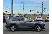 $36000 : Toyota RAV4 2025 AWD XLE 4dr thumbnail