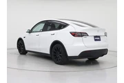 $27998 : Tesla Model Y 2022 AWD Long thumbnail