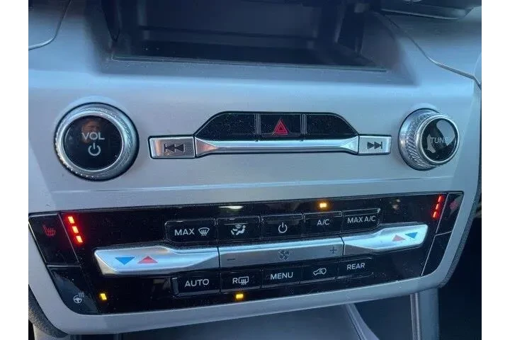 $21992 : Ford Explorer 2022 XLT 4dr S image 9