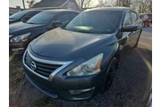 $6000 : 2013 Altima 2.5 S thumbnail