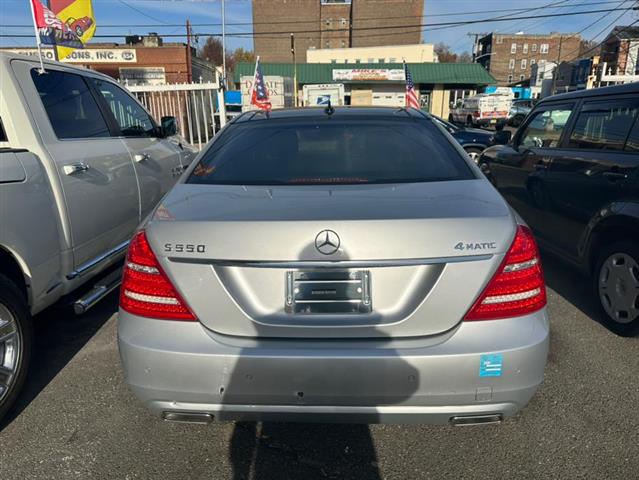 $19995 : Used 2012 S-Class 4dr Sdn S55 image 8