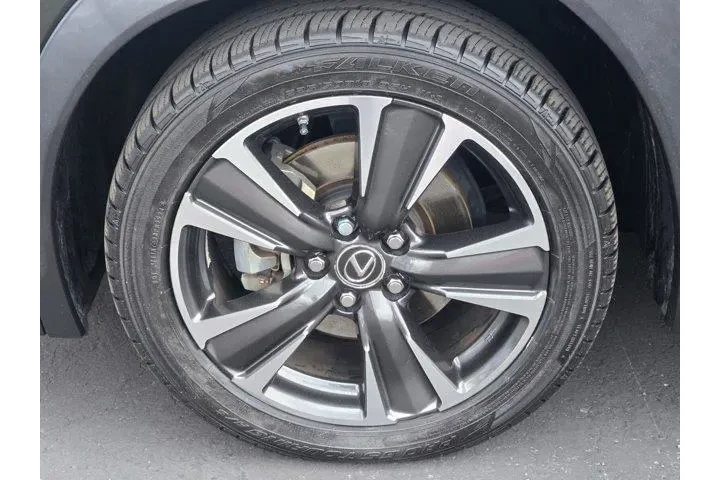 $23991 : Lexus UX 200 2019 4dr Crosso image 9