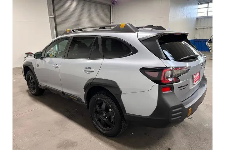 $28540 : Subaru Outback 2024 AWD Wild image 5