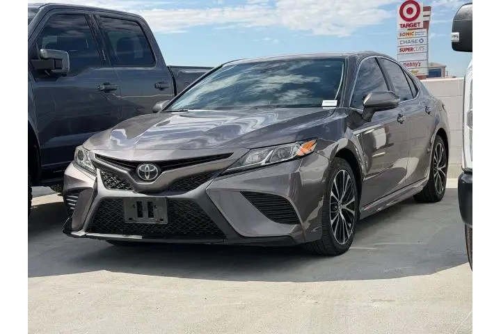 $22888 : Toyota Camry 2020 SE 4dr Sed image 3