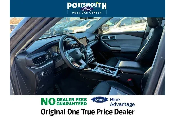 $30995 : Ford Explorer 2022 AWD XLT 4 image 4