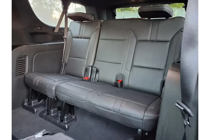 $36958 : Chevrolet Suburban 2022 4x4 image 10