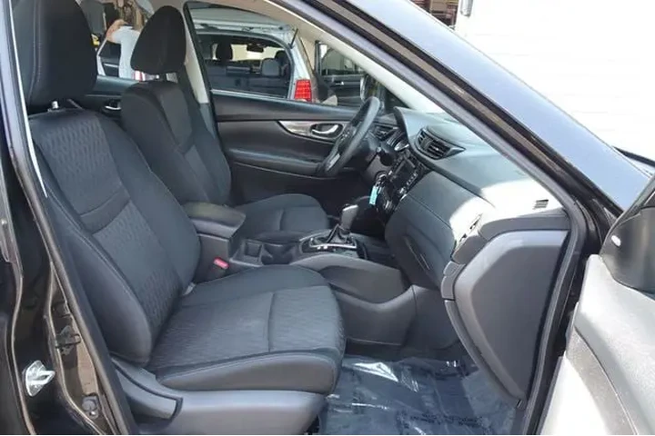 $12999 : 2018 Rogue image 10