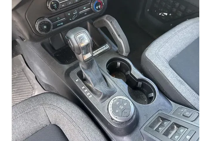 $34088 : Ford Bronco 2021 4x4 Base 4d image 10