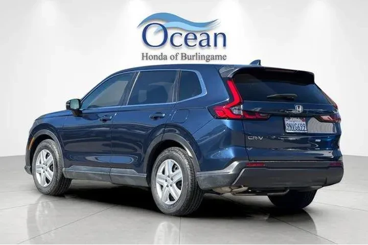 $29491 : Honda CR-V 2025 LX 4dr SUV image 6